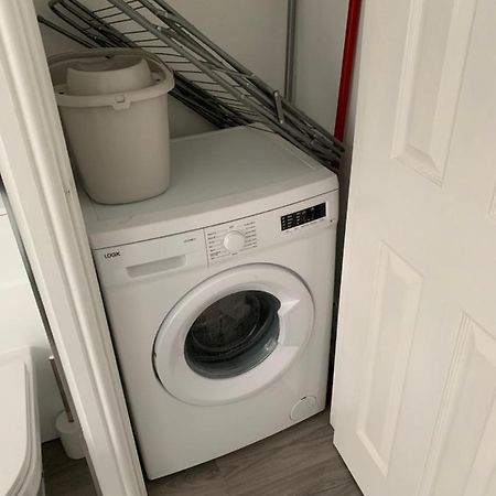 Platform Avenues Apartment 2 With Free Street Parking Kingston upon Hull Luaran gambar