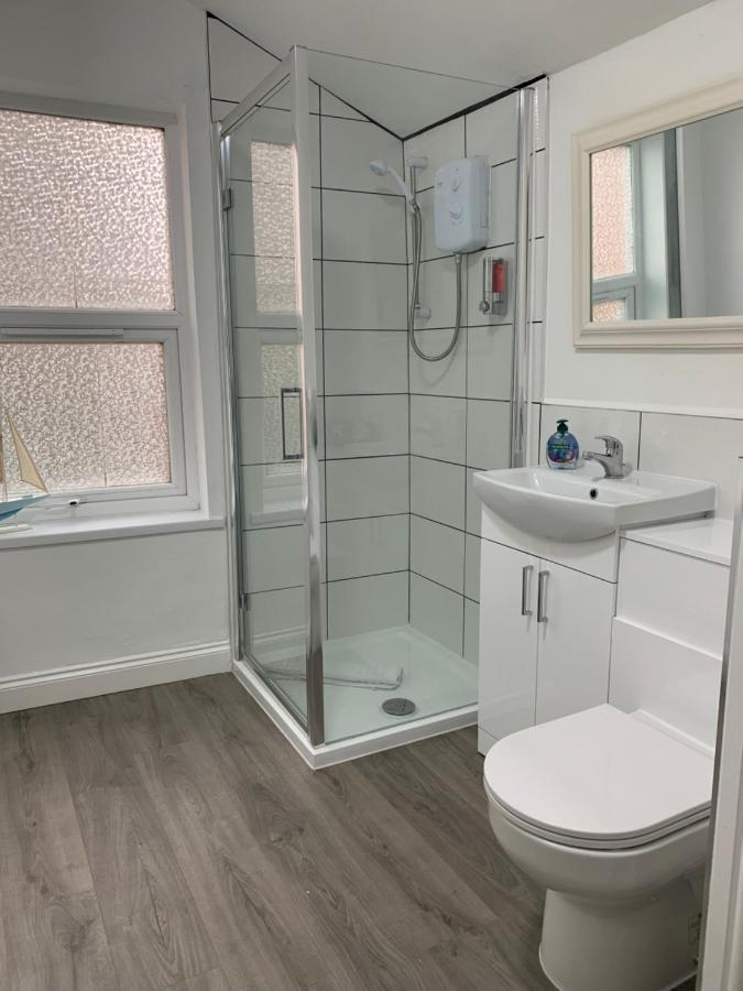Platform Avenues Apartment 2 With Free Street Parking Kingston upon Hull Luaran gambar