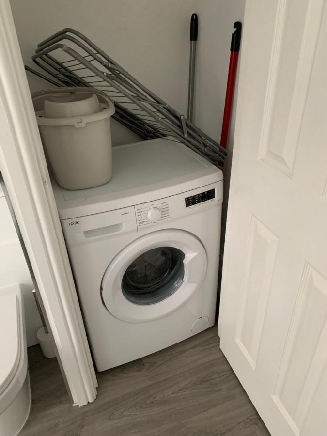 Platform Avenues Apartment 2 With Free Street Parking Kingston upon Hull Luaran gambar