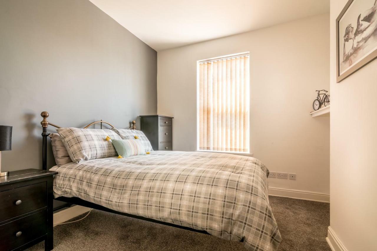 Platform Avenues Apartment 2 With Free Street Parking Kingston upon Hull Luaran gambar